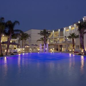 DubaiVillage